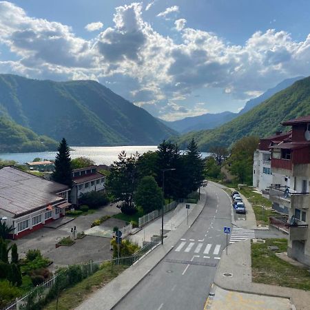 Apartman Andjela Plužine Buitenkant foto