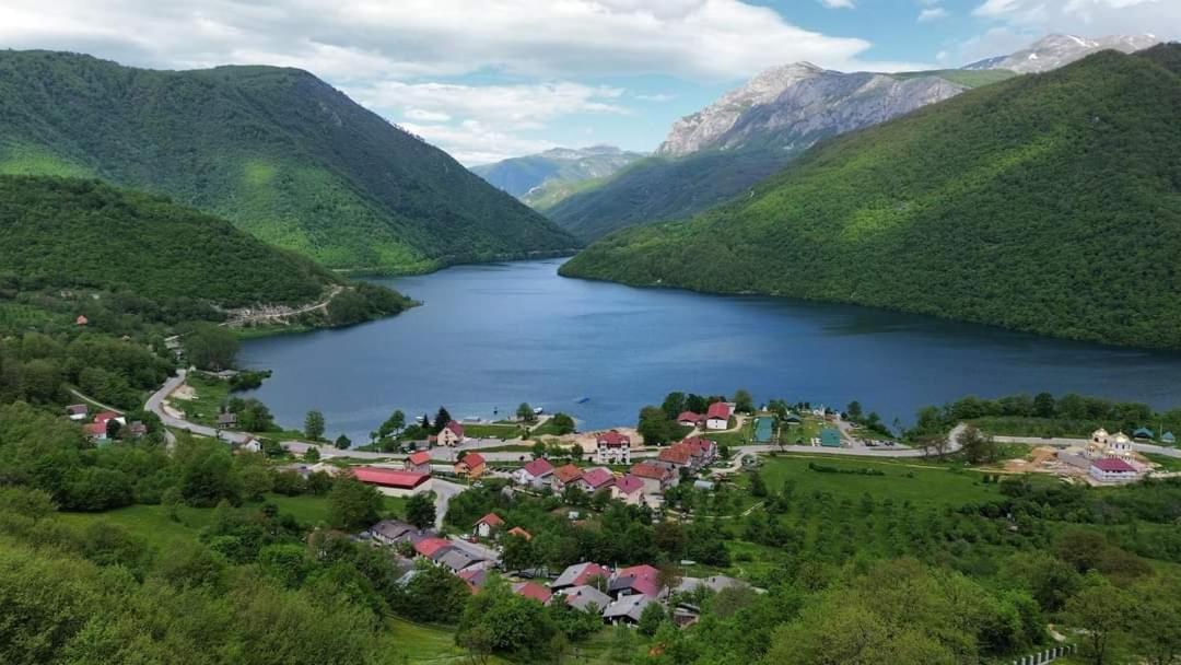 Apartman Andjela Plužine Buitenkant foto